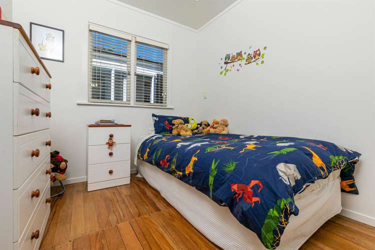 5 Remu Place Greenhithe_23