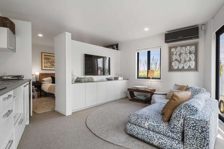 32a Maryland Street Point Chevalier_17