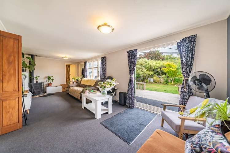 1216 Fergusson Drive Brown Owl_6