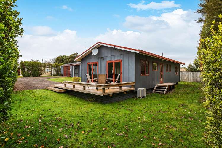 17 Te Waaka Terrace Kuratau_17