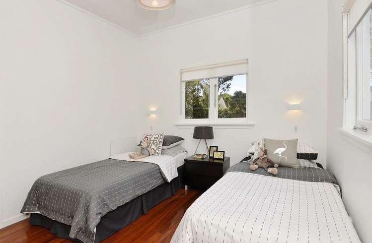 4 Huntingtree Avenue Sandringham_13