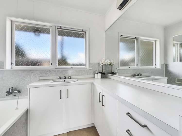 641 Thornton Road Thornton_13