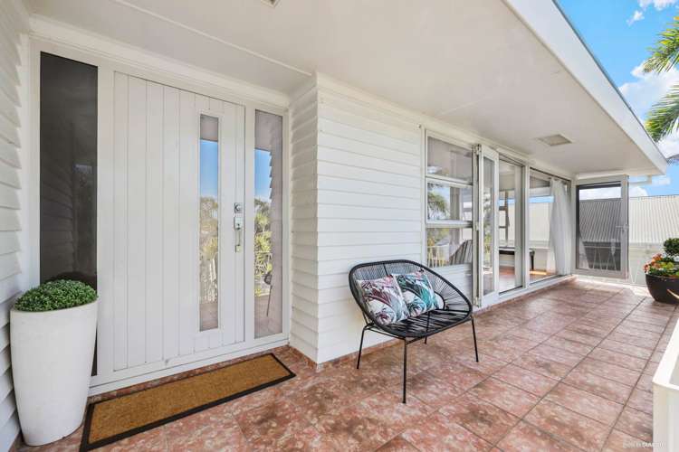 1/2 Spencer Terrace Hauraki_17