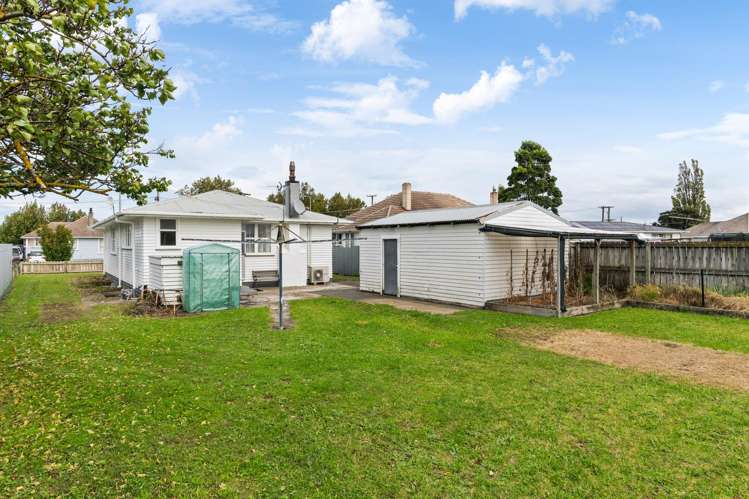 10 Munro Street Elgin_17