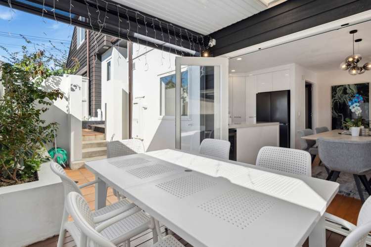 136c Bassett Road Remuera_12