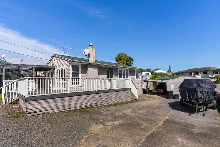 21 Alma Street Te Atatu South_12