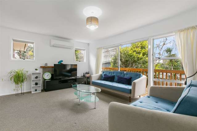 1/8 Beldon Place Pakuranga Heights_3