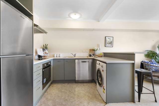 83h Hill Street Thorndon_4