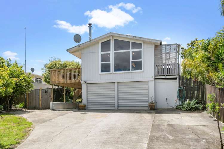 58 Brian Crescent Stanmore Bay_16