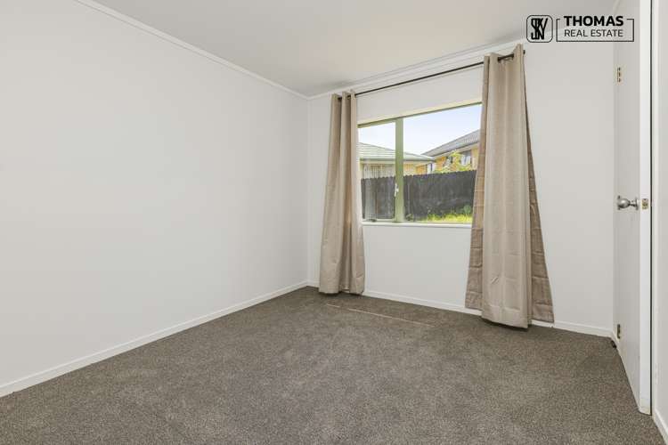 34 Manston Road Mangere_9