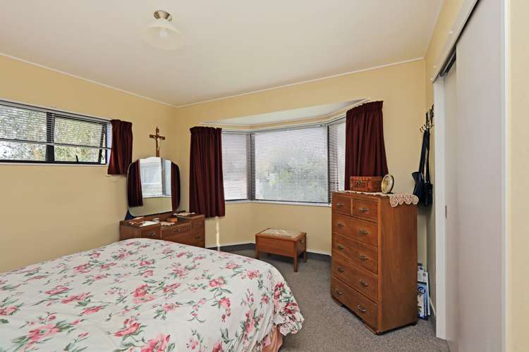 1242 Louie Street Parkvale_16