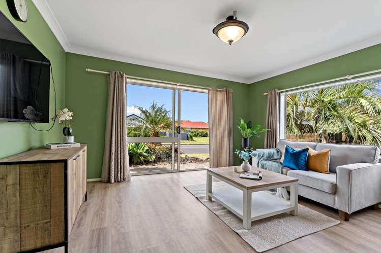 6 Alicia Road Somerville_23