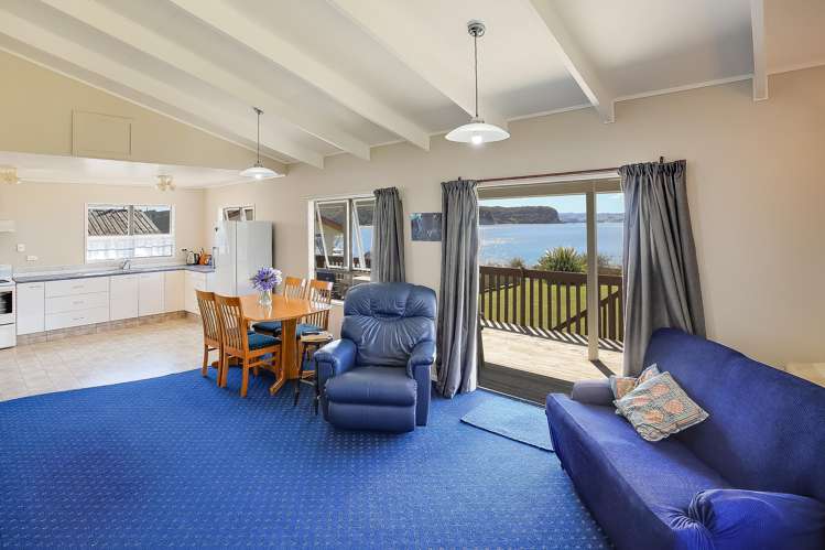 231 Pouewe Street Kawhia_10