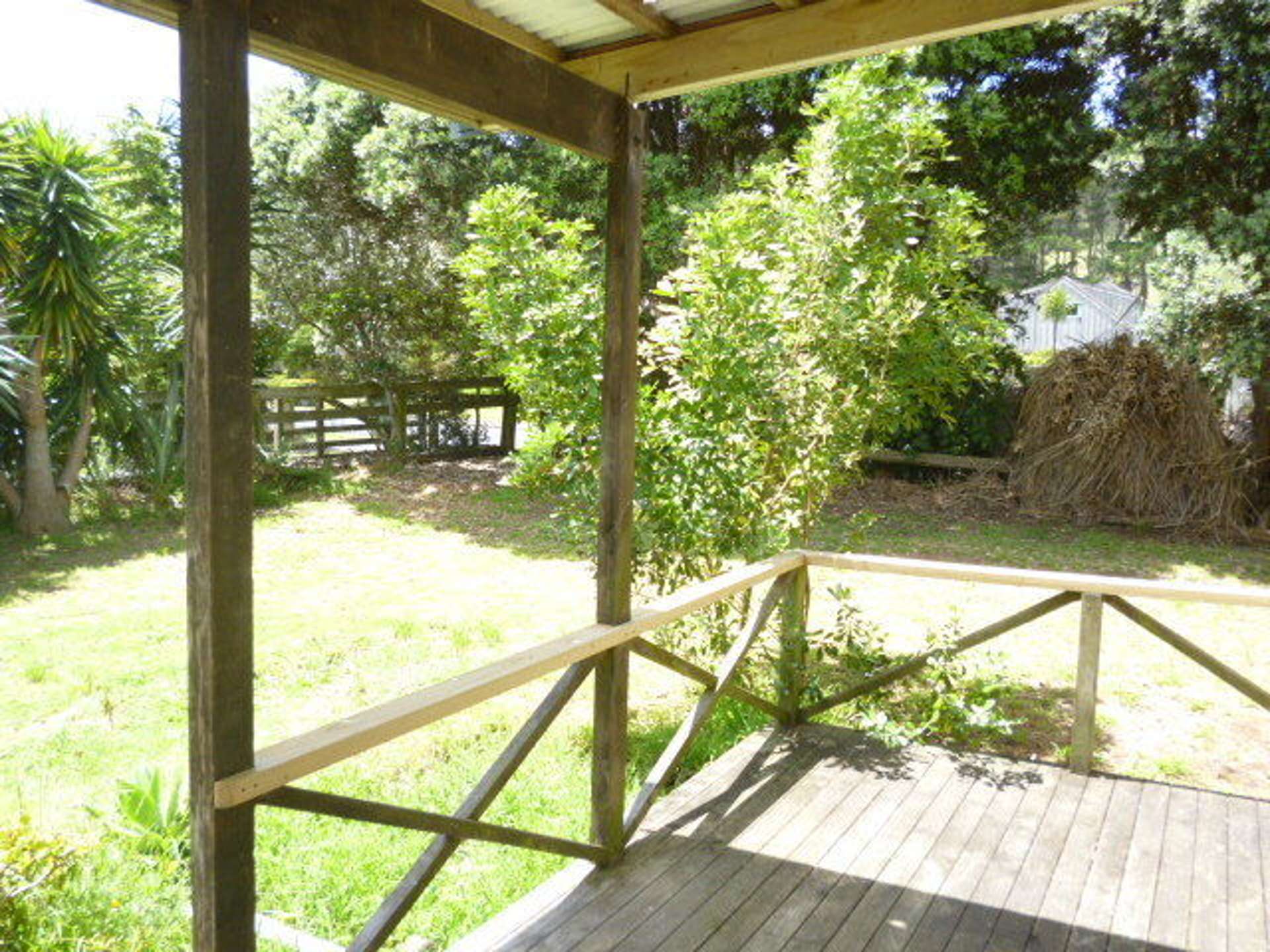 4 Erangi Place Bethells Beach_0