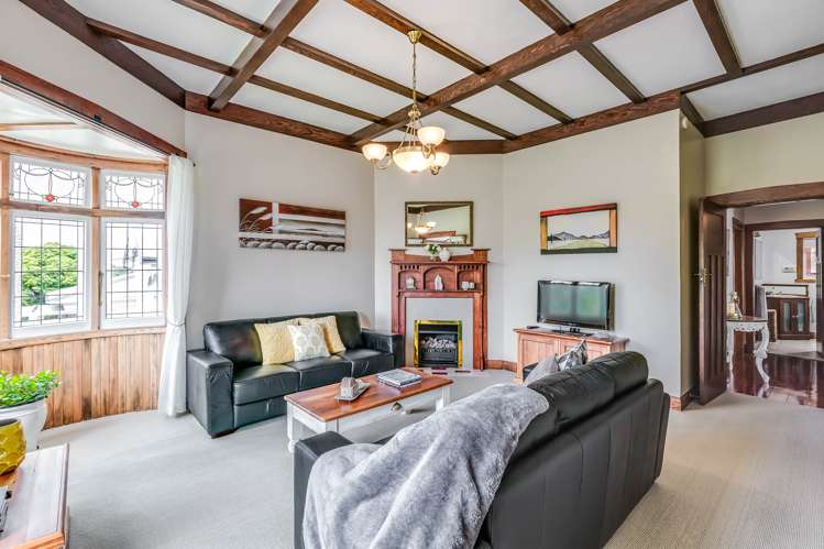 45 Lake Road Devonport_11