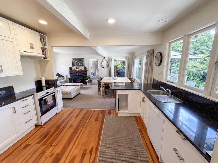 145 Spencer Road Lake Tarawera_10