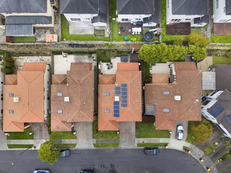 25 Bridgefield Crescent Flat Bush_23