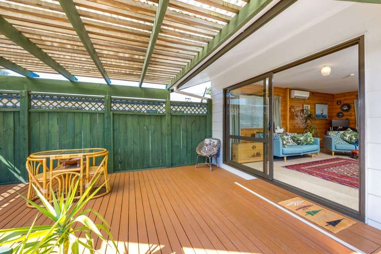 12b Walton Street Red Beach_13