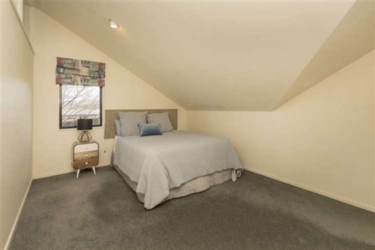 26 Dale Street Albert Town_15