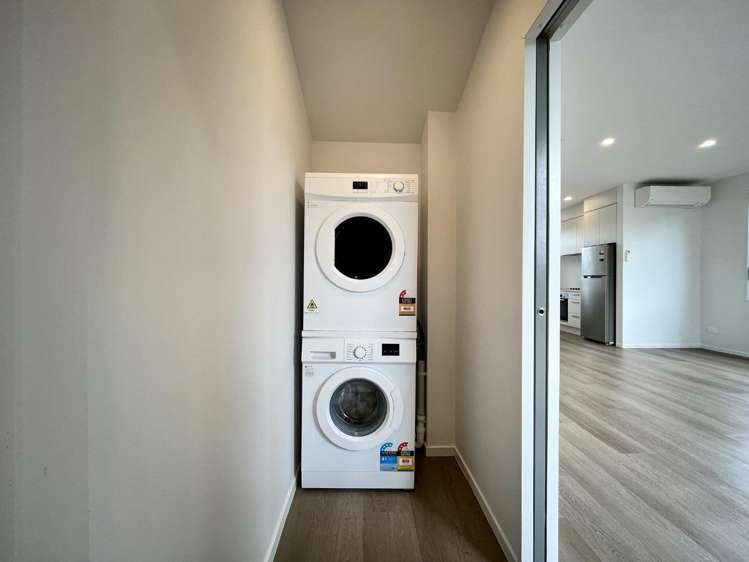 1/22 James Laurie Street 11401_7