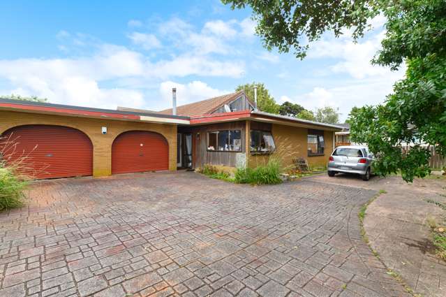 69 Colwill Road Massey_2