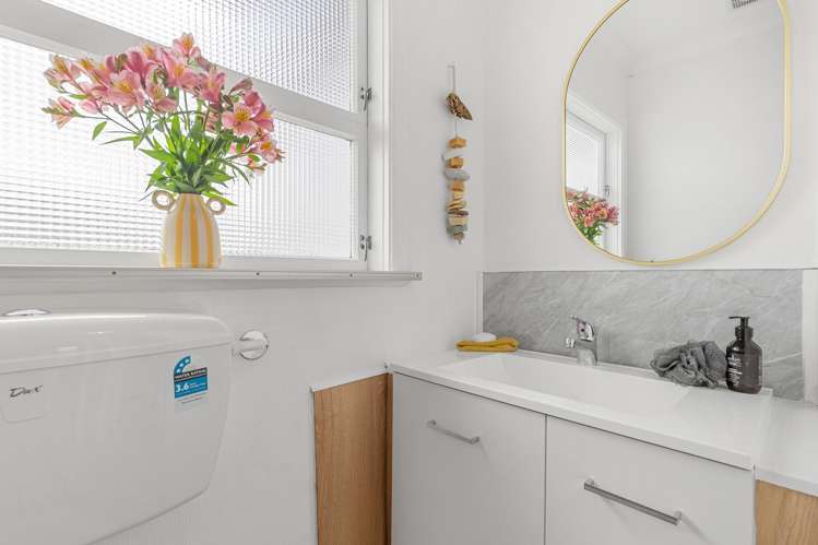 57 Weraroa Road Levin_9