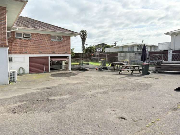 2 Great South Road Papakura_3