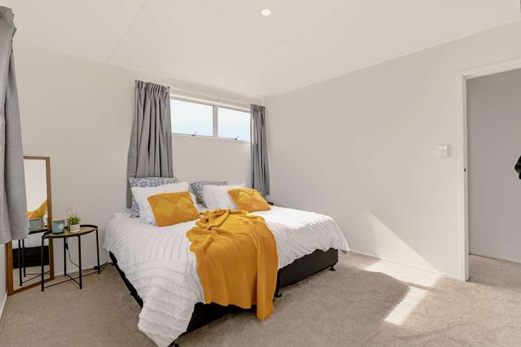 154 Brecon Road Stratford_11