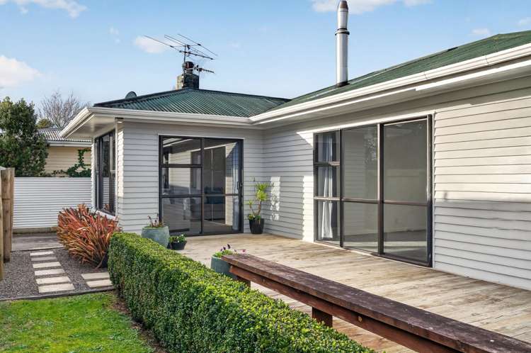 21 Solway Crescent Solway_13