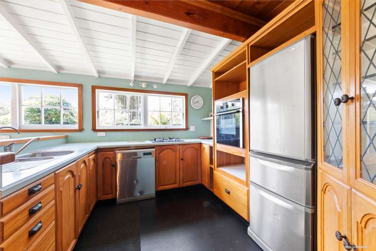 15 Erangi Place Bethells Beach_6