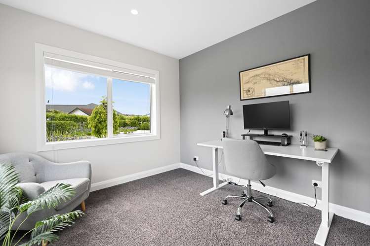 25 Alan Livingston Drive Cambridge_15
