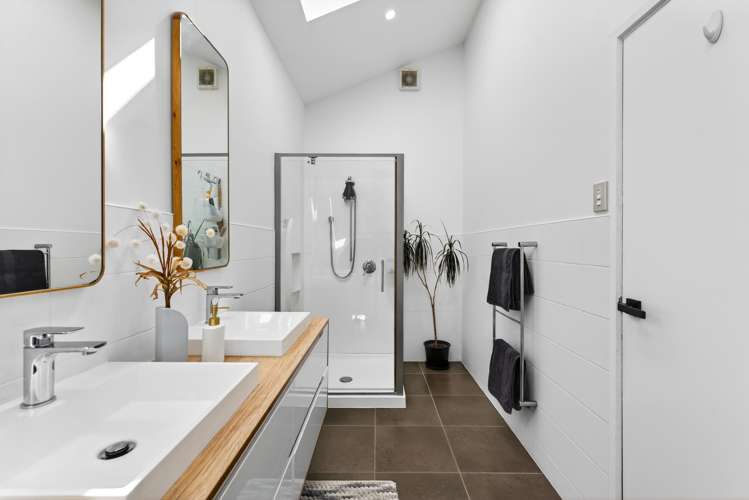 185A Georges Drive Napier South_19