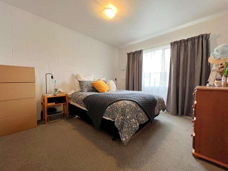 8/14 Wellington Street 1074_7
