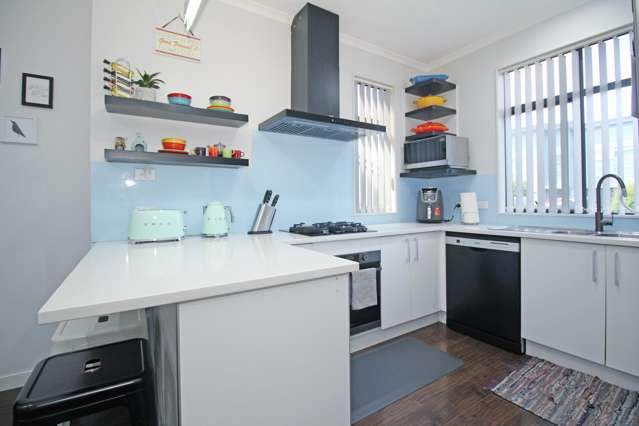 4 Bushpark Place Flat Bush_2