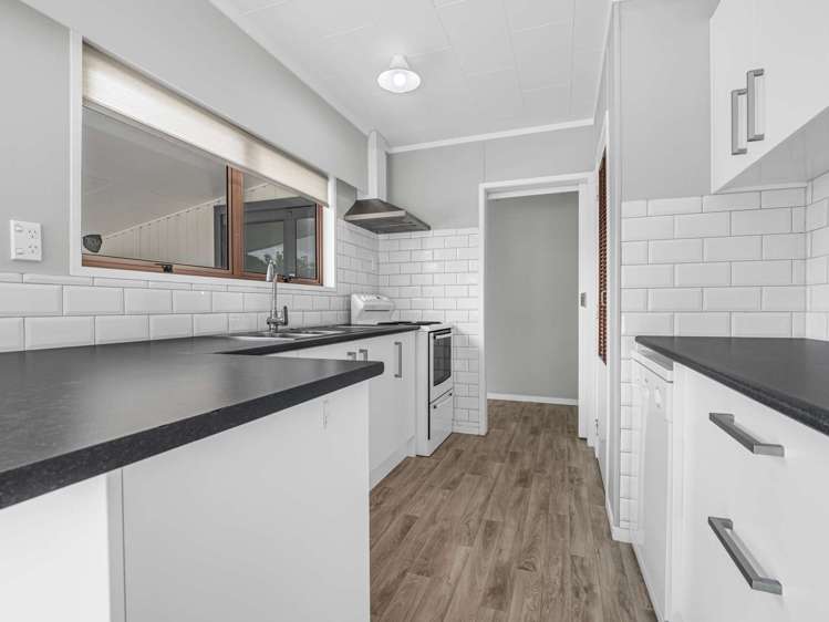 45 Sandspit Road Waiuku_3