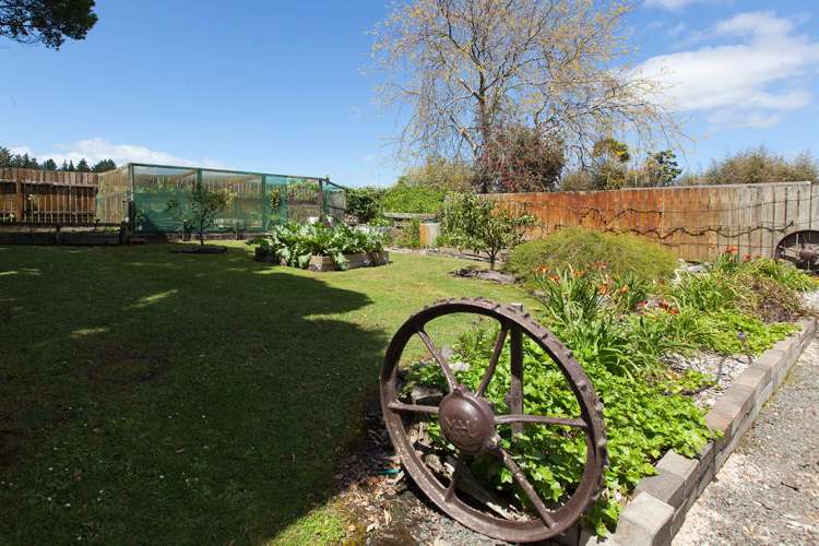 15 Pairatahi Road Kaingaroa_17