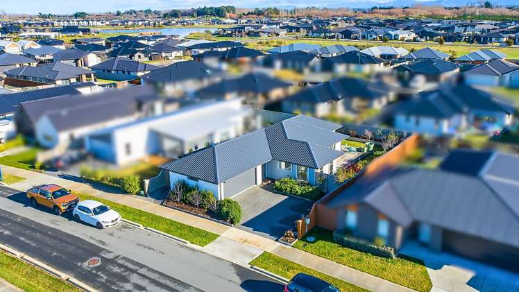 66 Te Hurunui Drive Pegasus_17