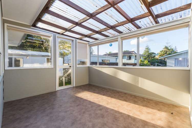 35a Roberts Road Te Atatu South_16