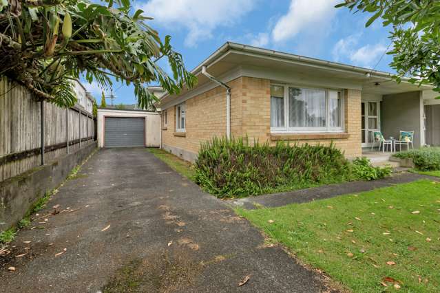 4a Davies Street Regent_1