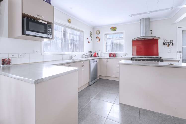 10 Hamblyn Crescent Nawton_17