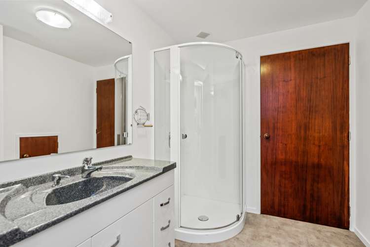 9 Hall Road Pataua_21