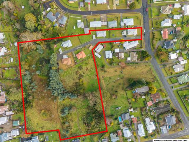 Must be sold! - 5 Houses - 1 Title