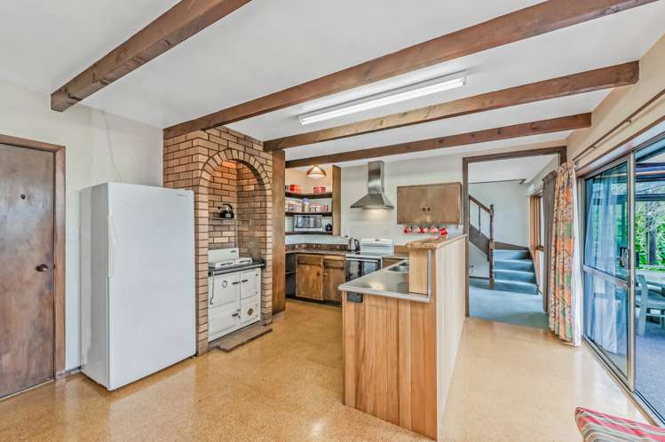 1594 Cust Road Cust_9