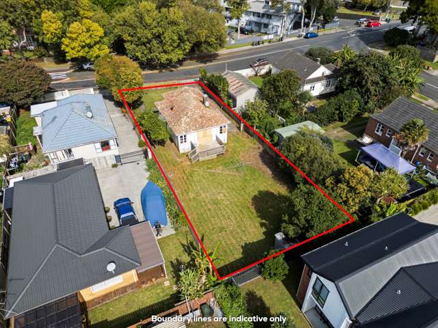 Develop or Do-Up: 713m² Flat Site