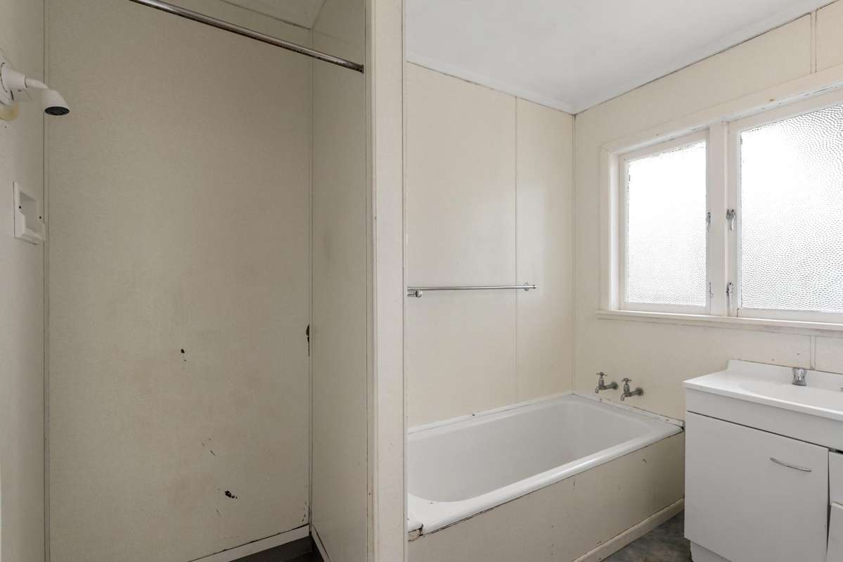 128 Rosier Road_4