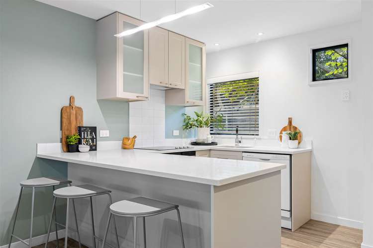 4/56 Hewitts Road Merivale_8