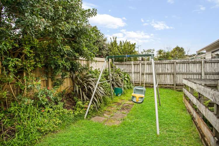 2/11 Wally Nola Place Henderson_10