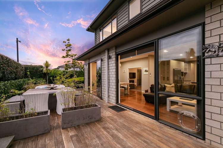 29 Huntington Park Drive Greenhithe_11