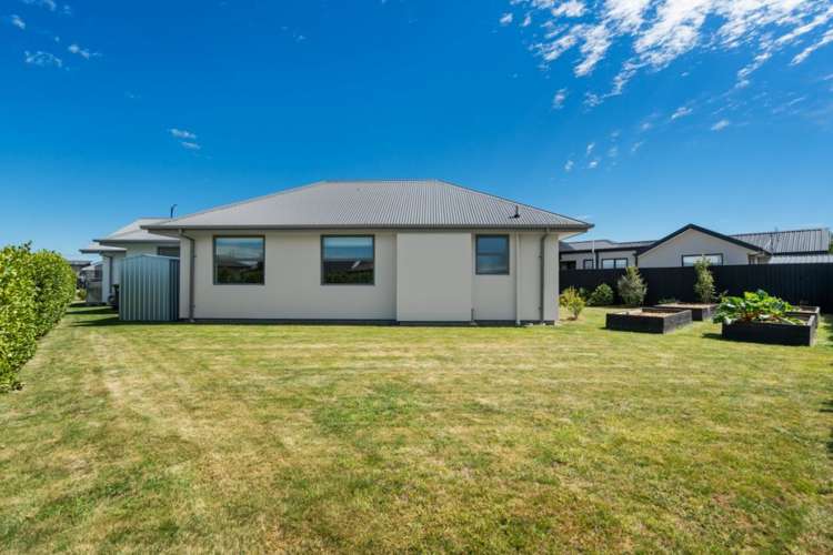 43 Vernon Drive Lincoln_30