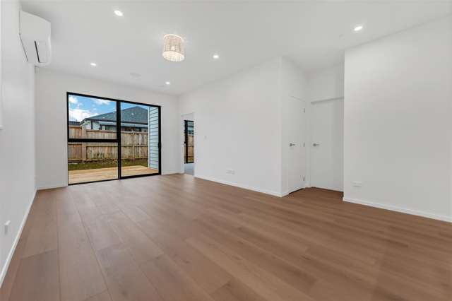 11 Cronshaw Road Karaka_3